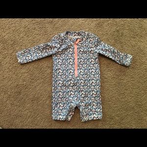 9M Carter’s rash guard. Blue and pink.